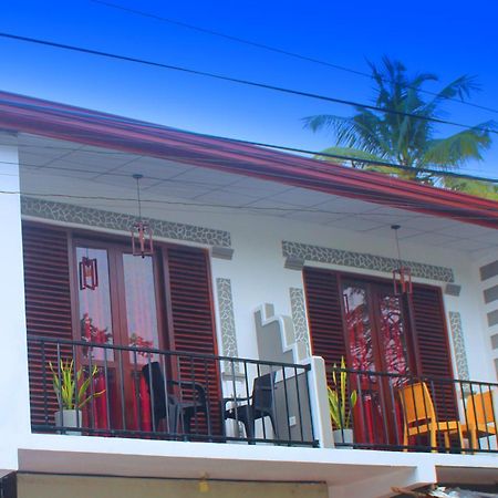 Samee Dream Guest Hotel Midigama Luaran gambar